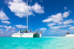 visuel-catamaran-antillais-explorer-sites-beaux